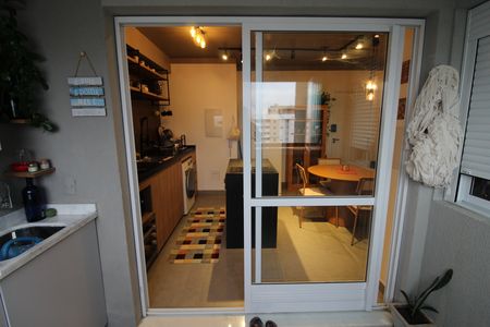 Apartamento para alugar com 65m², 2 quartos e 1 vagaÁrea de Serviço