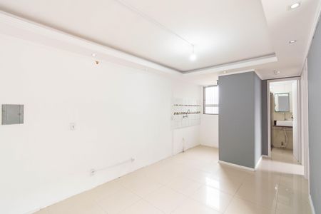 Sala de apartamento à venda com 2 quartos, 38m² em Mato Grande, Canoas