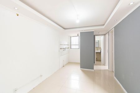 Apartamento para alugar com 38m², 2 quartos e 1 vaga Apartamento para alugar com 38m², 2 quartos e 1 vagaSala