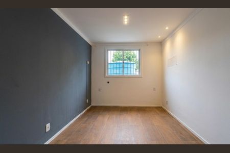 Quarto 2 de apartamento para alugar com 2 quartos, 38m² em Mato Grande, Canoas