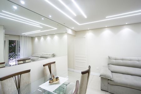 Apartamento à venda com 65m², 3 quartos e 1 vaga Apartamento à venda com 65m², 3 quartos e 1 vagaSala de jantar