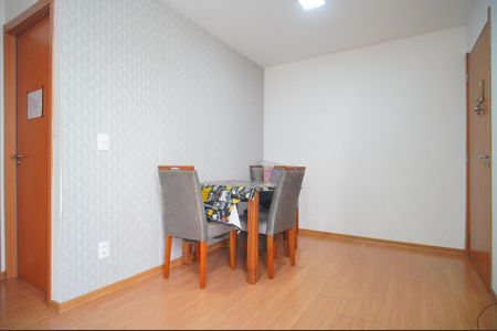 Sala de apartamento à venda com 2 quartos, 45m² em Santos Dumont, São Leopoldo
