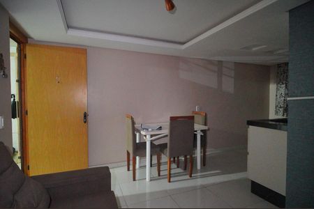 Sala de apartamento para alugar com 2 quartos, 47m² em Duque de Caxias, São Leopoldo