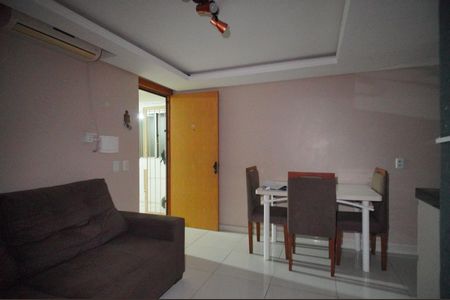 Sala de apartamento para alugar com 2 quartos, 47m² em Duque de Caxias, São Leopoldo