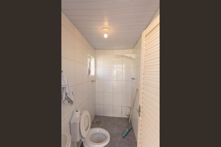 Casa para alugar com 320m², 2 quartos e 8 vagas Casa para alugar com 320m², 2 quartos e 8 vagasBanheiro de serviço