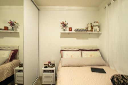Quarto 1 de casa de condomínio à venda com 3 quartos, 134m² em Boqueirão, Curitiba