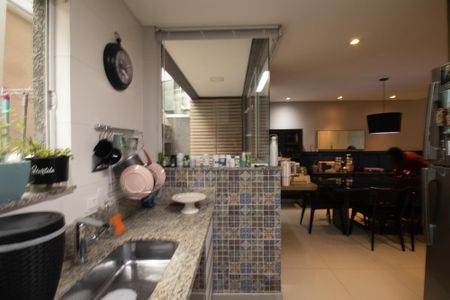 Casa de condomínio à venda com 134m², 3 quartos e 2 vagasCozinha