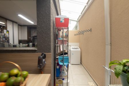 Casa de condomínio à venda com 134m², 3 quartos e 2 vagasÁrea de Serviço