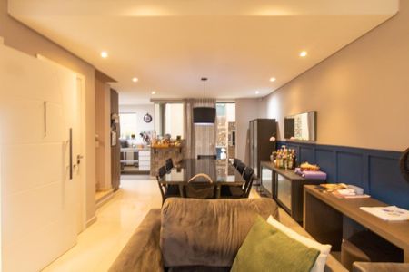 Sala de casa de condomínio à venda com 3 quartos, 134m² em Boqueirão, Curitiba