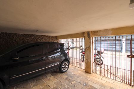 Casa à venda com 120m², 4 quartos e 2 vagasGaragem
