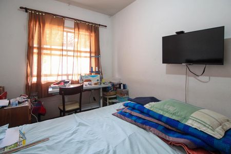 Casa à venda com 120m², 4 quartos e 2 vagasQuarto 2