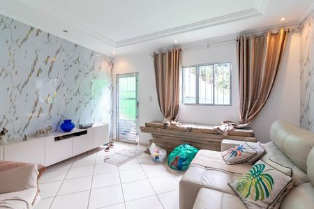 Casa para alugar com 55m², 2 quartos e 1 vagaSala