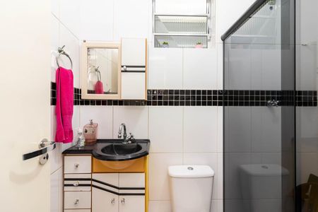 Casa para alugar com 55m², 2 quartos e 1 vagaBanheiro 2