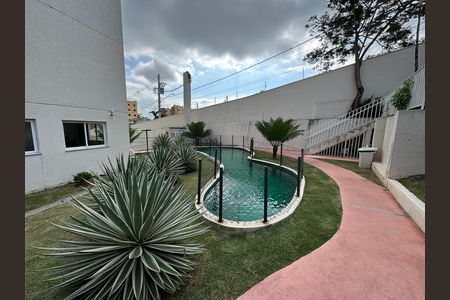 Apartamento para alugar com 56m², 2 quartos e 1 vaga Apartamento para alugar com 56m², 2 quartos e 1 vagaÁrea comum - Lago