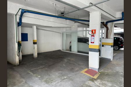 Apartamento para alugar com 56m², 2 quartos e 1 vaga Apartamento para alugar com 56m², 2 quartos e 1 vagaÁrea comum - Lava jato coletivo