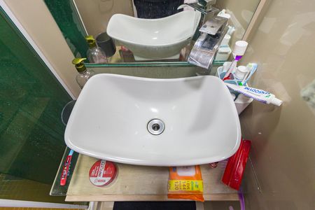 Apartamento à venda com 76m², 3 quartos e 1 vaga Apartamento à venda com 76m², 3 quartos e 1 vagaBanheiro
