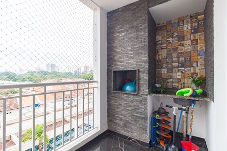 Apartamento à venda com 76m², 3 quartos e 1 vaga Apartamento à venda com 76m², 3 quartos e 1 vagaVaranda