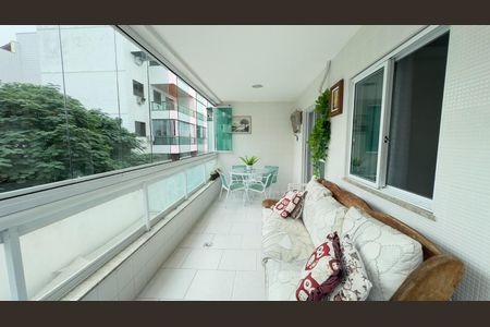 Apartamento para alugar com 90m², 3 quartos e 2 vagas Apartamento para alugar com 90m², 3 quartos e 2 vagasVaranda