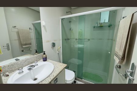 Apartamento para alugar com 90m², 3 quartos e 2 vagas Apartamento para alugar com 90m², 3 quartos e 2 vagasBanheiro