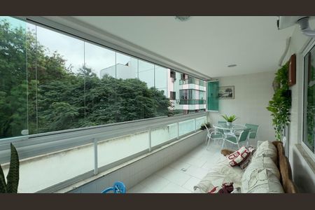Apartamento para alugar com 90m², 3 quartos e 2 vagas Apartamento para alugar com 90m², 3 quartos e 2 vagasVaranda