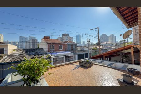 Casa à venda com 206m², 3 quartos e 2 vagas Casa à venda com 206m², 3 quartos e 2 vagasSacada