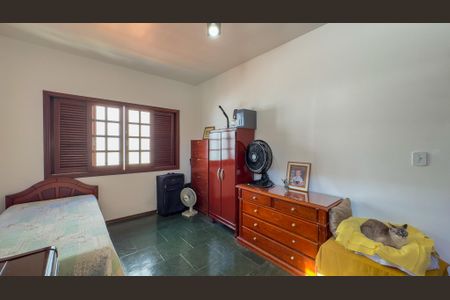 Casa à venda com 206m², 3 quartos e 2 vagas Casa à venda com 206m², 3 quartos e 2 vagasQuarto 2
