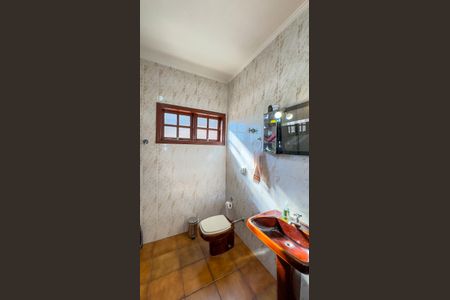 Casa à venda com 206m², 3 quartos e 2 vagas Casa à venda com 206m², 3 quartos e 2 vagasBanheiro da Suíte