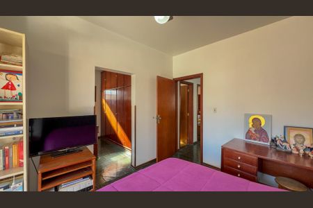 Casa à venda com 206m², 3 quartos e 2 vagas Casa à venda com 206m², 3 quartos e 2 vagasQuarto Suíte