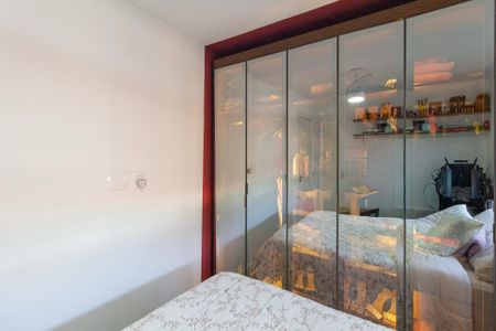 Quarto  de apartamento para alugar com 1 quarto, 29m² em Chacara Santa Lucia, Carapicuíba