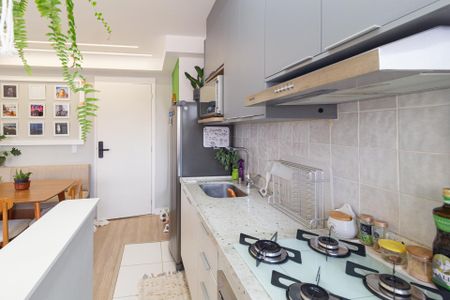 Apartamento para alugar com 29m², 1 quarto e 1 vaga Apartamento para alugar com 29m², 1 quarto e 1 vagaCozinha e área de serviço