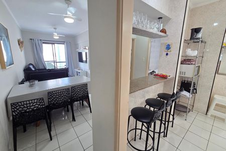 Sala de apartamento para alugar com 1 quarto, 60m² em Vila Tupi, Praia Grande