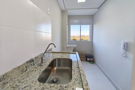 Apartamento para alugar com 45m², 2 quartos e 1 vaga Apartamento para alugar com 45m², 2 quartos e 1 vagaCozinha