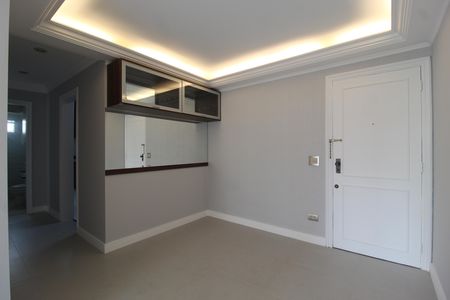 Sala de apartamento para alugar com 2 quartos, 50m² em Moema, São Paulo