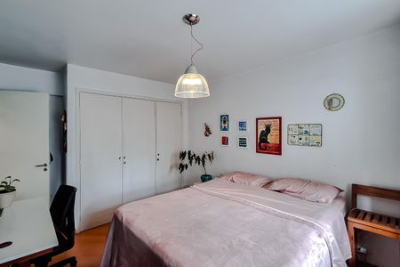 Apartamento à venda com 91m², 3 quartos e 1 vaga Apartamento à venda com 91m², 3 quartos e 1 vagaQuarto 2