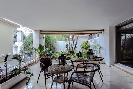 Apartamento à venda com 91m², 3 quartos e 1 vaga Apartamento à venda com 91m², 3 quartos e 1 vagaÁrea comum