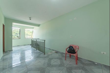 Sala de casa para alugar com 2 quartos, 43m² em Cidade Ipava, São Paulo