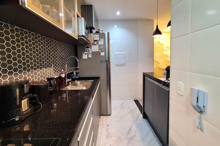 Apartamento à venda com 65m², 2 quartos e 1 vagaCozinha