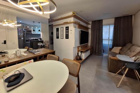 Sala de apartamento para alugar com 2 quartos, 65m² em Maria Paula, Niterói