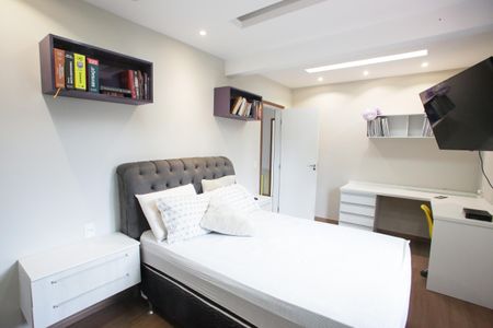 Casa de condomínio à venda com 400m², 4 quartos e 6 vagasQuarto da Suíte 3