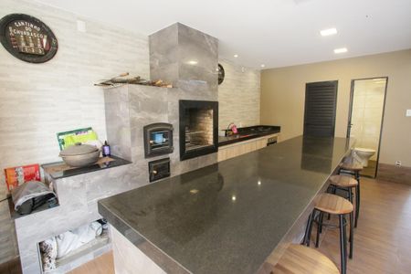 Casa de condomínio à venda com 400m², 4 quartos e 6 vagasAérea Gourmet