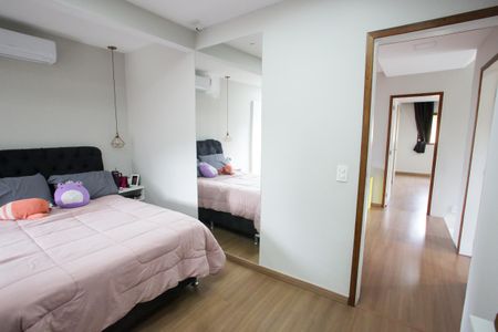 Casa de condomínio à venda com 400m², 4 quartos e 6 vagasQuarto da Suíte 2