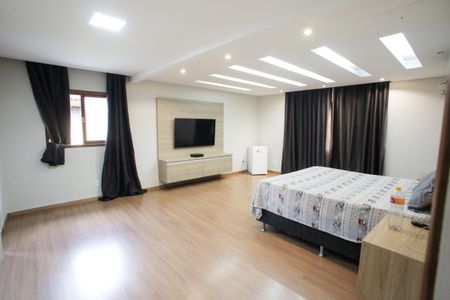 Casa de condomínio à venda com 400m², 4 quartos e 6 vagasQuarto Suíte 1