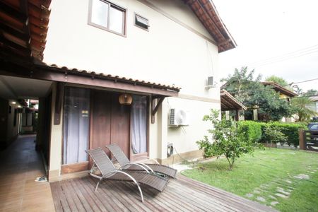 Casa de condomínio à venda com 400m², 4 quartos e 6 vagasGaragem