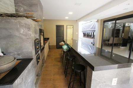 Casa de condomínio à venda com 400m², 4 quartos e 6 vagasAérea Gourmet