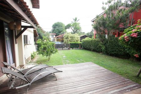 Casa de condomínio à venda com 400m², 4 quartos e 6 vagasGaragem