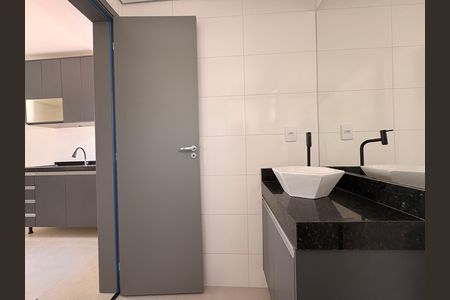 Studio para alugar com 18m², 1 quarto e sem vaga Studio para alugar com 18m², 1 quarto e sem vagaBanheiro