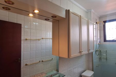 Apartamento para alugar com 161m², 3 quartos e 2 vagas Apartamento para alugar com 161m², 3 quartos e 2 vagasSuíte