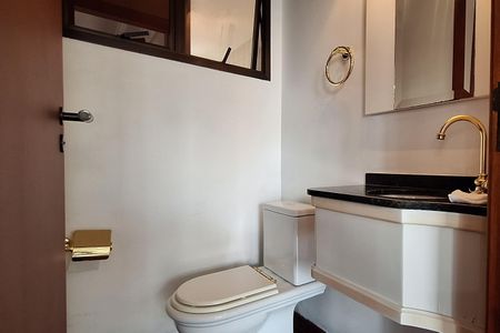 Apartamento para alugar com 161m², 3 quartos e 2 vagas Apartamento para alugar com 161m², 3 quartos e 2 vagasLavabo
