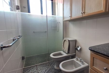 Apartamento para alugar com 161m², 3 quartos e 2 vagas Apartamento para alugar com 161m², 3 quartos e 2 vagasBanheiro