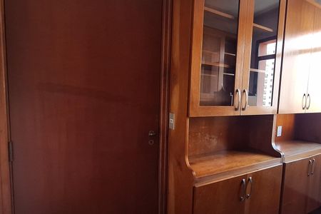 Apartamento para alugar com 161m², 3 quartos e 2 vagas Apartamento para alugar com 161m², 3 quartos e 2 vagasEscritório